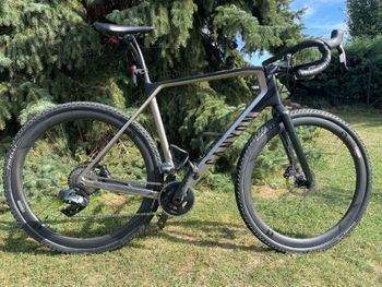 Used Canyon Grail CF SL 8 eTap 2021 2021 Road & Gravel