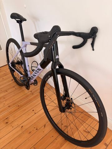 Tweedehands Canyon Grail CF SL 7 2024 2024 Road & Gravel — afbeelding 4 van 17