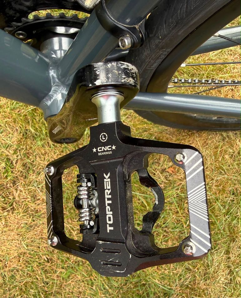Gebrauchtes CUBE ATTAIN SL 2022 2022 Road & Gravel, Hellgrau — Bild 4 von 6
