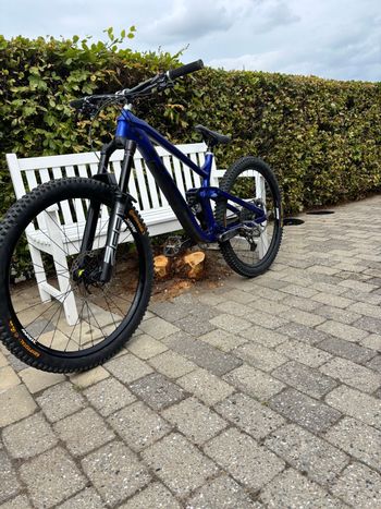 Used Trek Slash 8 Gen 5 2023 2023 MTB