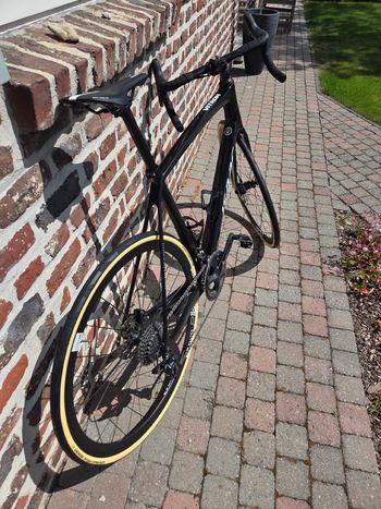Used Isaac Vitron Shimano 105 2023 Road & Gravel, Black — image 6 of 7