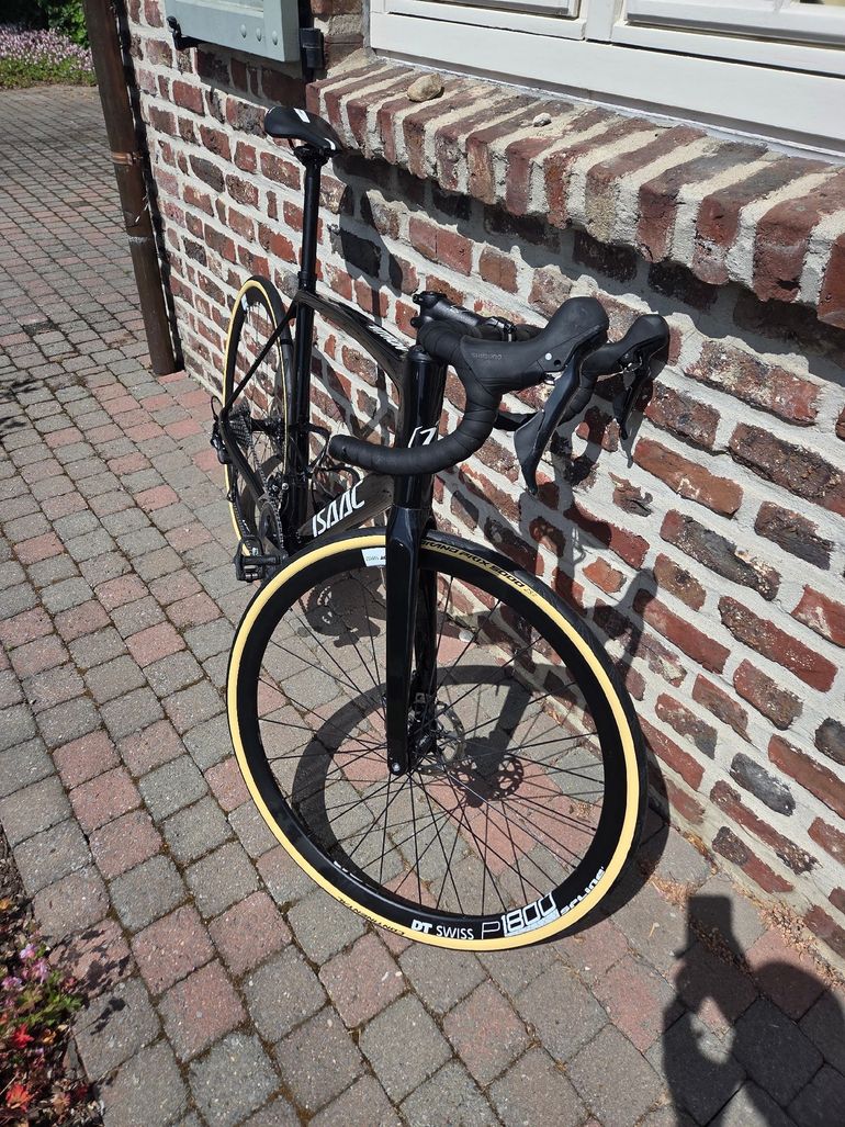 Used Isaac Vitron Shimano 105 2023 Road & Gravel, Black — image 7 of 7
