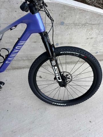 Brugt Canyon Lux Trail CFR LTD 2025 2025 Mountainbike — billede 5 af 11