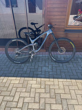 Used Transition SENTINEL CARBON COMPLETE XO1 2019 2019 MTB