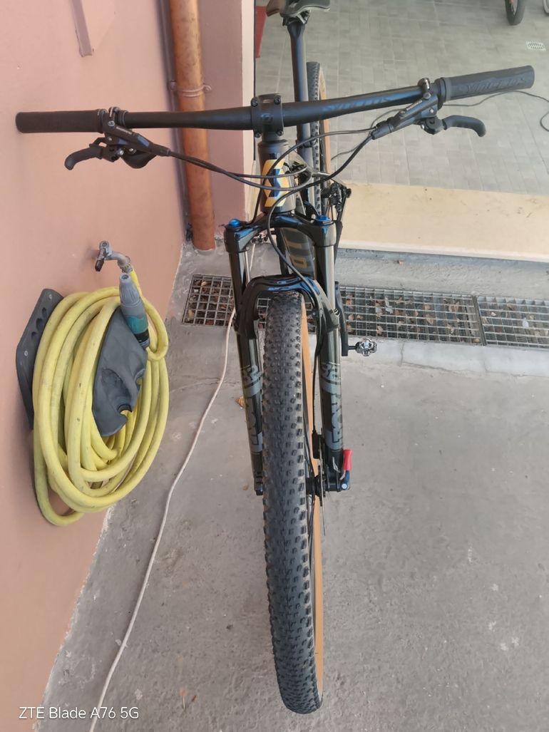 Used Scott Scale 925 2022 2022 Mountainbike, Black, 29 — image 4 of 6