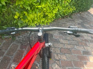 Brugt Trek Marlin 4 Gen 3 2026 2026 Mountainbike — billede 2 af 5