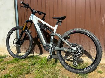 Použité Focus SAM² 6.9 2025 2025 Mountainbike — obrázek 2 z 13