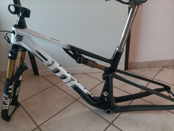 BMC Fourstroke 01 ONE 2023 Frameset 2023 Mountainbike usato, Bianco — immagine 11 di 13