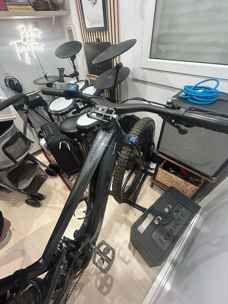 Giant Stance E+ 1 2023 2023 Mountainbike d'occasion — image 9 sur 9
