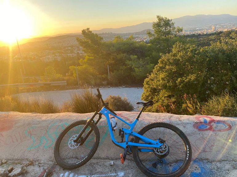 Kona Process 134 CR/DL 29 2023 2023 Mountainbike usato, Blu — immagine 2 di 3
