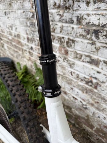 Commencal Clash SRAM X01 Eagle 2025 Mountainbike d'occasion — image 7 sur 19