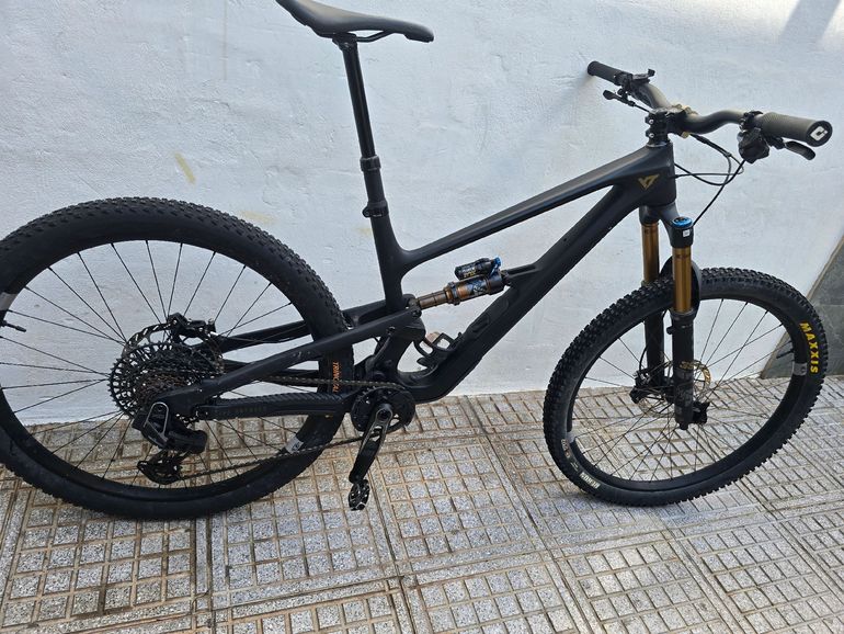 YT Industries Jeffsy CORE 5 29 2024 2024 Mountainbike usato, Nero — immagine 7 di 12