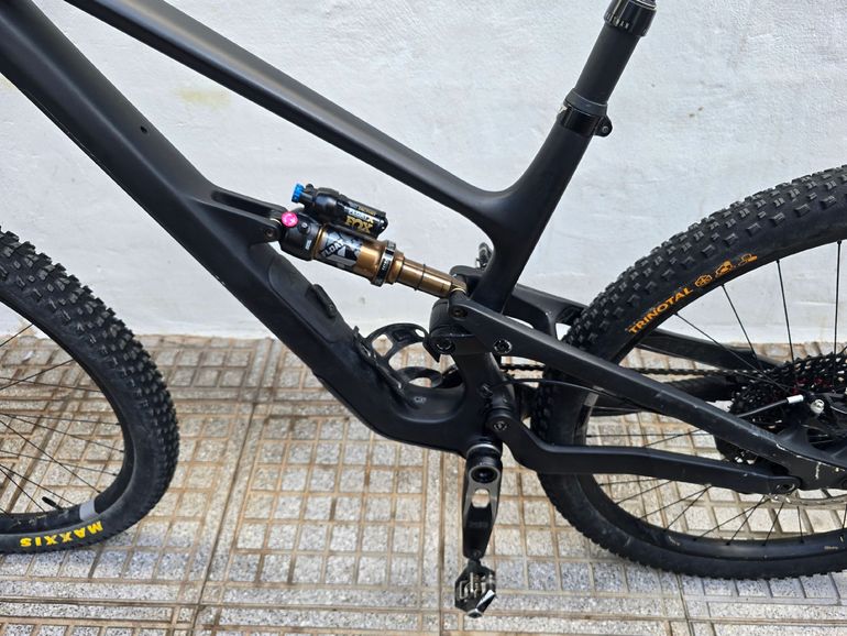 YT Industries Jeffsy CORE 5 29 2024 2024 Mountainbike usato, Nero — immagine 11 di 12