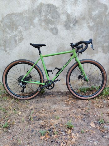 Käytetty Kona Rove DL 2024 2024 Road & Gravel