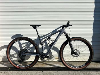 Used Epic 8 Custom SRAM X0 2026 MTB