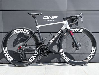 Colnago V5Rs Shimano Dura Ace Di2 2025 2025 Road & Gravel d'occasion