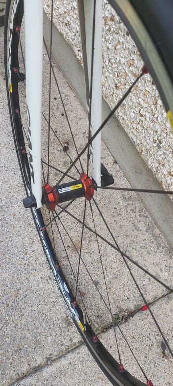Giant TCR Advanced 2 2012 2012 Road & Gravel usato, Bianco — immagine 4 di 9