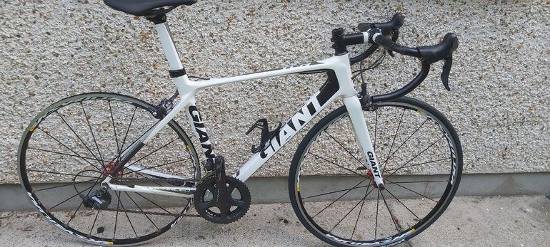 Giant TCR Advanced 2 2012 2012 Road & Gravel usato, Bianco — immagine 3 di 9