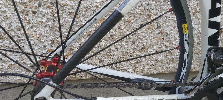 Giant TCR Advanced 2 2012 2012 Road & Gravel usato, Bianco — immagine 6 di 9