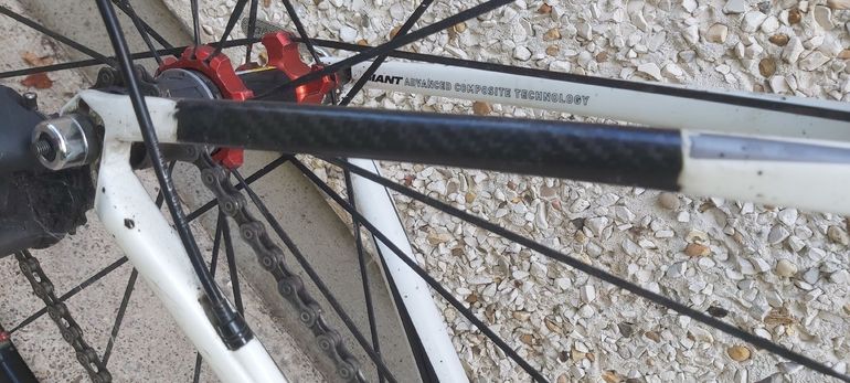 Giant TCR Advanced 2 2012 2012 Road & Gravel usato, Bianco — immagine 8 di 9