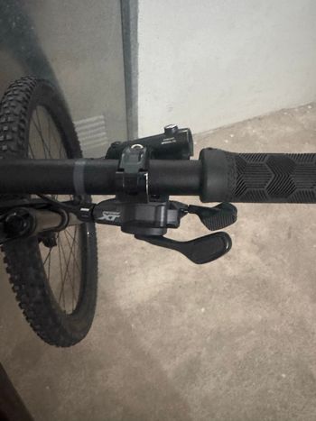 Brugt Trek Top Fuel 8 2023 2023 Mountainbike — billede 9 af 14