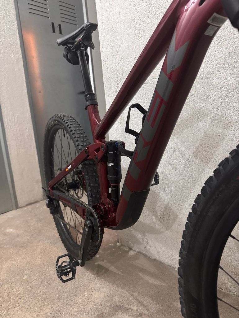 Brugt Trek Top Fuel 8 2023 2023 Mountainbike — billede 7 af 14