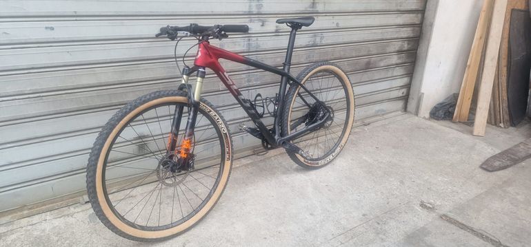 Scott Scale 910 2018 2018 Mountainbike usato, Rosso — immagine 3 di 6