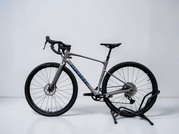 Gebrauchtes Giant Revolt Advanced 1 2024 2024 Road & Gravel