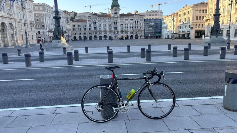 Used Colnago CARBiTUBO Shimano Ultegra 1990 Road & Gravel, Black — image 2 of 5