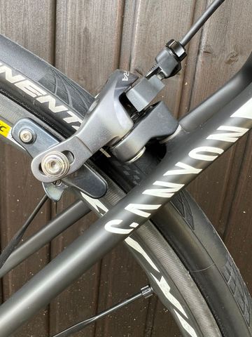 Canyon Ultimate Shimano Ultegra 2016 Road & Gravel usato, Nero — immagine 13 di 16