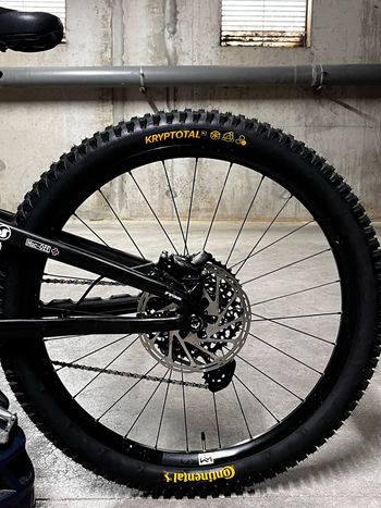 Propain Tyee CF 27.5 Start 2022 2022 Mountainbike usato, Nero — immagine 9 di 9