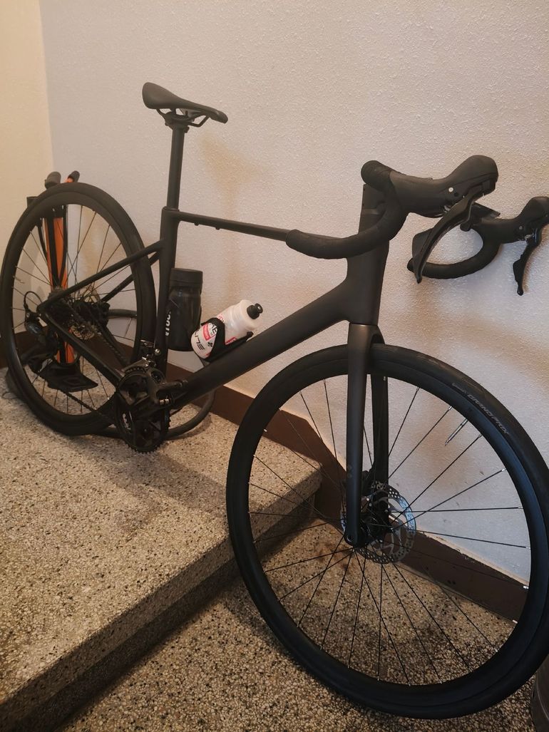 Brugt CUBE ATTAIN C:62, RACE 2026 2026 Road & Gravel — billede 5 af 10