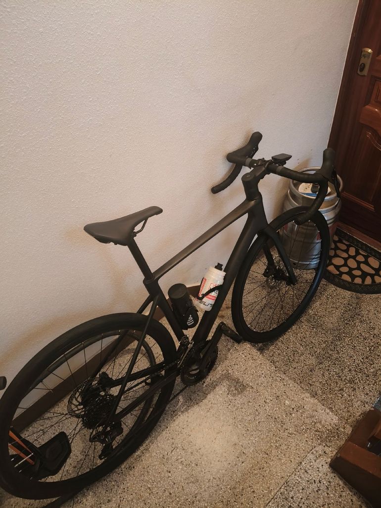 Brugt CUBE ATTAIN C:62, RACE 2026 2026 Road & Gravel — billede 3 af 10