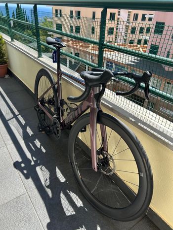 Giant Propel Advanced 1 2023 2023 Road & Gravel usato, Grigio chiaro — immagine 5 di 8