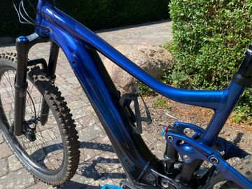 Giant Trance Shimano Deore XT 2021 Mountainbike de segunda mano, Azul — imagen 9 de 12