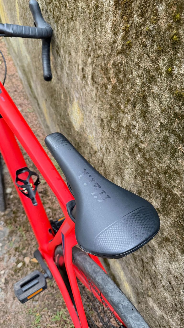 Käytetty BMC Roadmachine AMP THREE 2023 2023 Road & Gravel — kuva 7 / 21