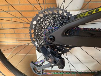 Scott Spark RC Comp 2024 2024 Mountainbike de segunda mano, Gris claro — imagen 4 de 9