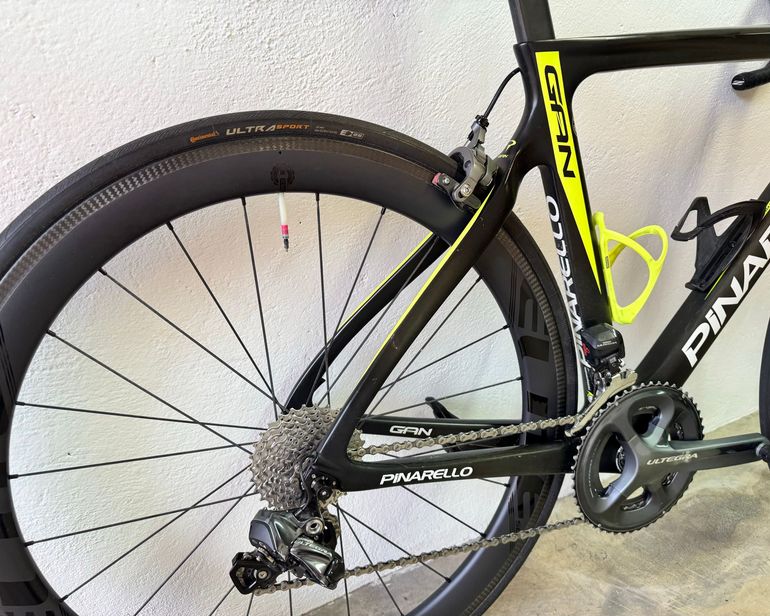 Pinarello Gan Shimano Ultegra Di2 2017 Road & Gravel d'occasion — image 3 sur 10
