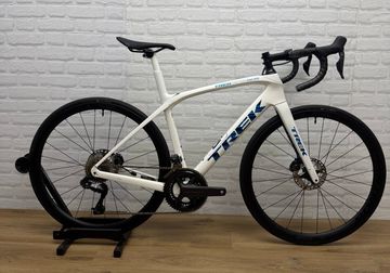 Used Trek Domane SLR 7 2022 2022 Road & Gravel