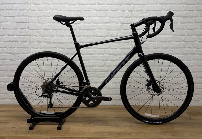 Used Giant Contend AR 3 2025 2025 Road & Gravel