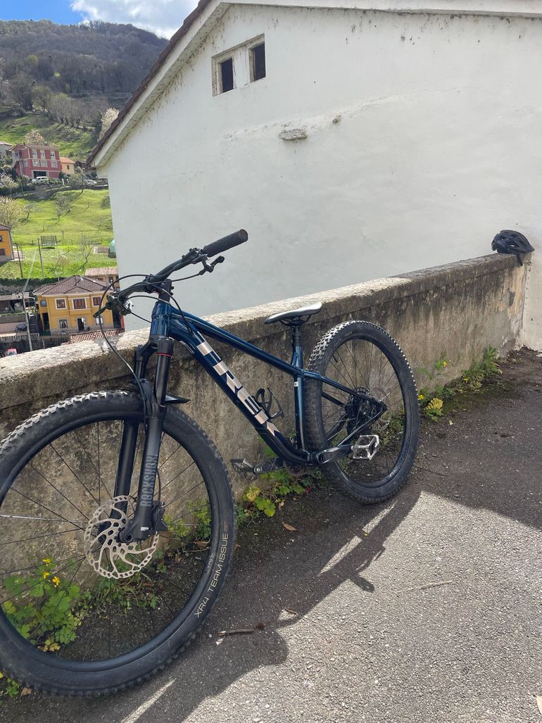 Tweedehands Trek Roscoe 8 2023 2023 Mountainbike — afbeelding 7 van 9