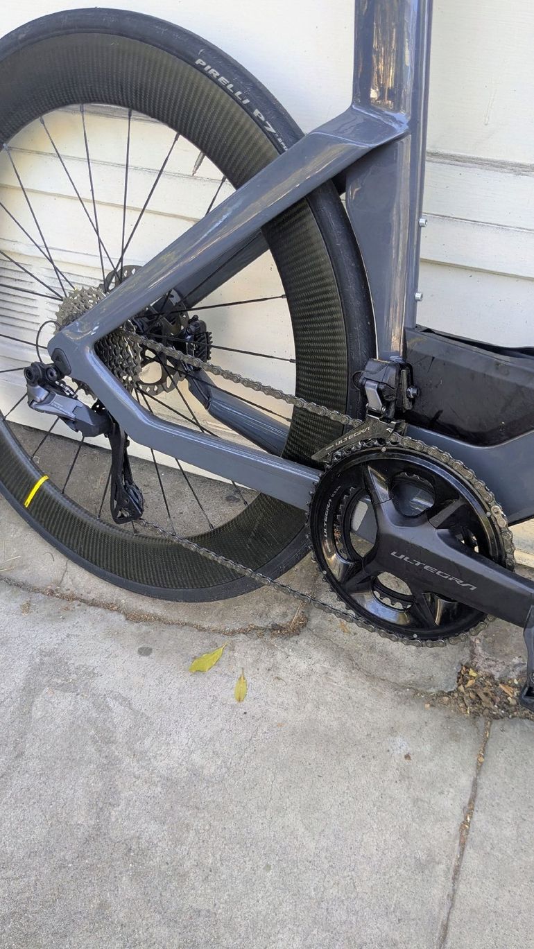 Used Canyon Speedmax CF 8 Di2 2024 2024 Road & Gravel, Light Gray — image 4 of 4
