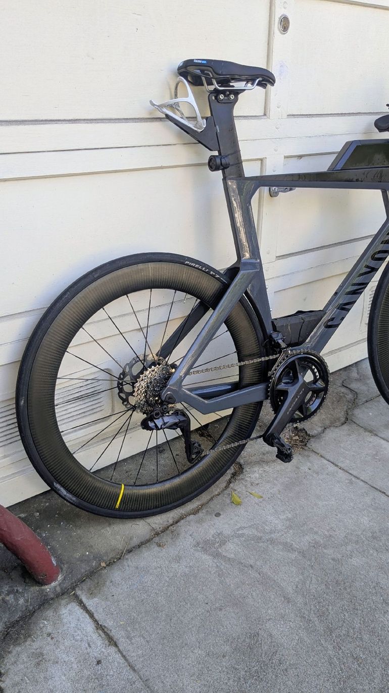 Used Canyon Speedmax CF 8 Di2 2024 2024 Road & Gravel, Light Gray — image 2 of 4
