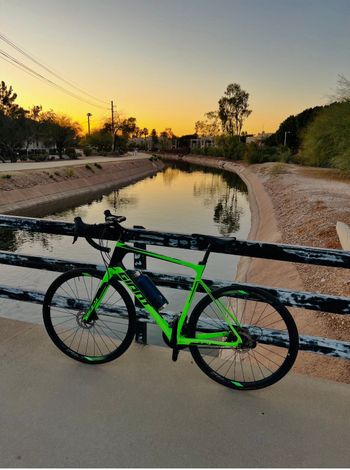 Used Giant Defy Advanced 2 2018 2018 Road & Gravel, Green — image 3 of 4