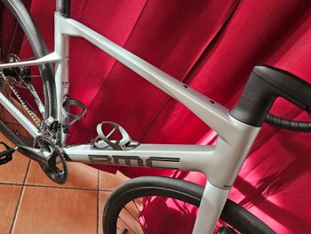 Gebrauchtes BMC Roadmachine 01 FOUR 2024 2024 Road & Gravel, Hellgrau — Bild 5 von 6