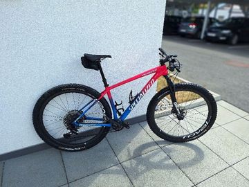 Used Specialized Epic Hardtail Pro 2020 2020 Mountainbike, Red, 29 — image 1 of 3