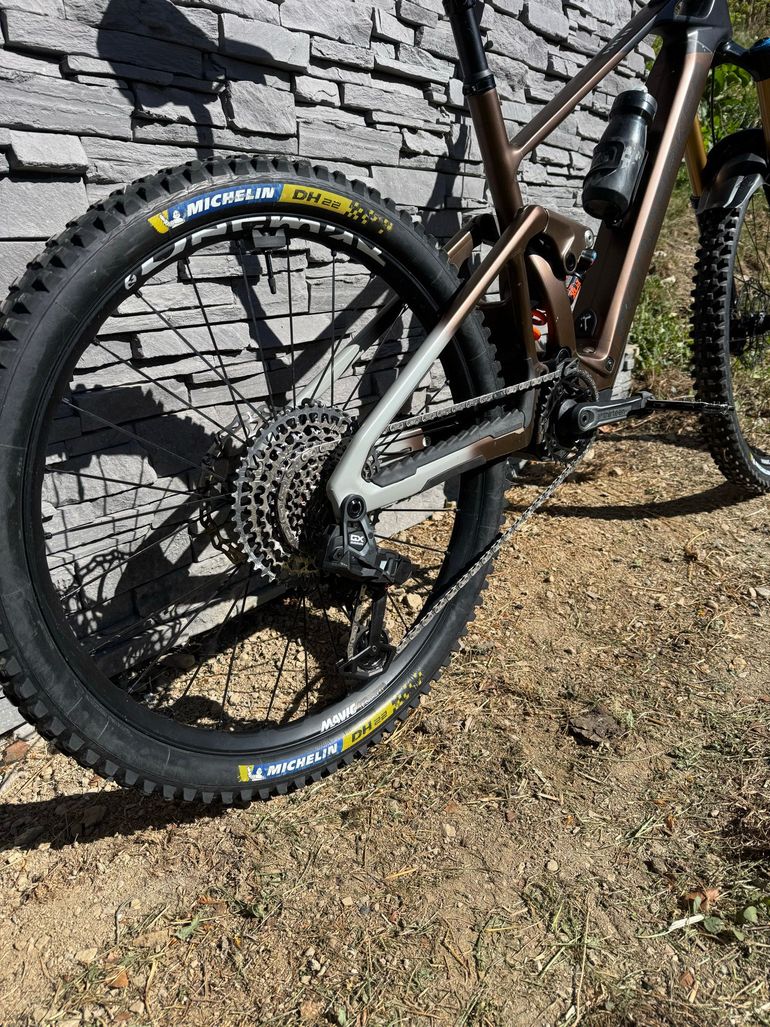 Mondraker DUNE RR 2025 2025 Mountainbike d'occasion — image 3 sur 7