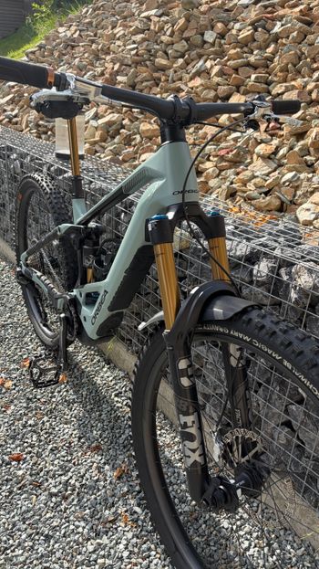 Orbea Wild M10 2025 2025 Mountainbike d'occasion — image 8 sur 9
