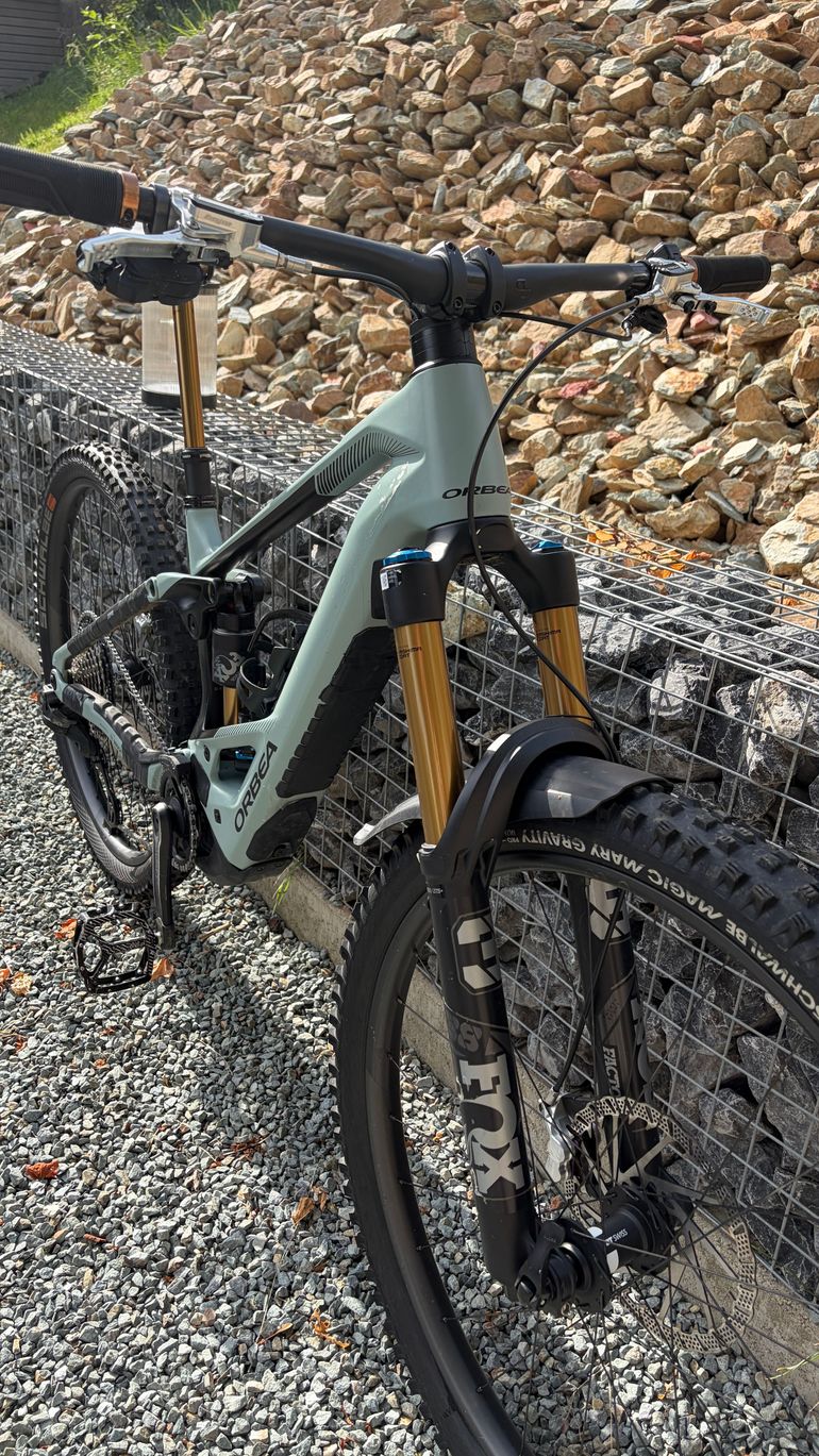 Orbea Wild M10 2025 2025 Mountainbike d'occasion — image 8 sur 9