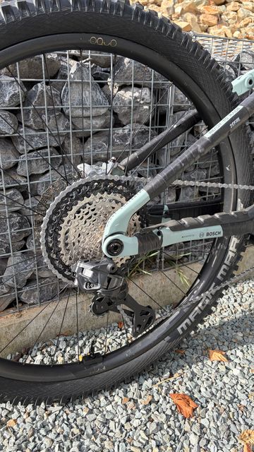 Used Orbea Wild M10 2025 2025 Mountainbike, Light Gray, 29 — image 9 of 9